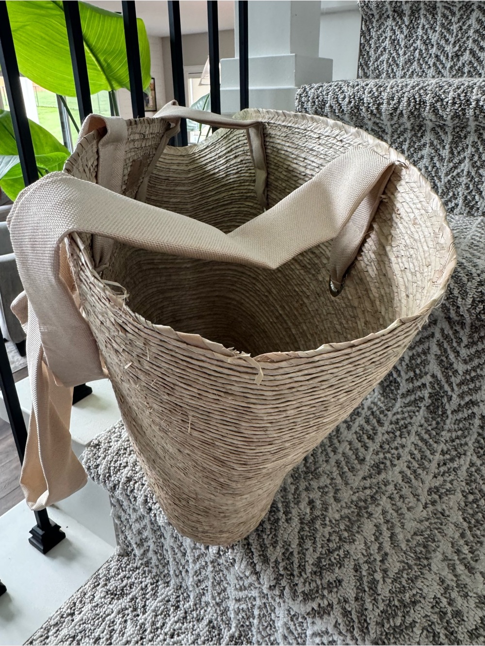 Paradisus by Melia Neutral Straw Tote with Taupe Fabric Handles - Picture 8 of 8